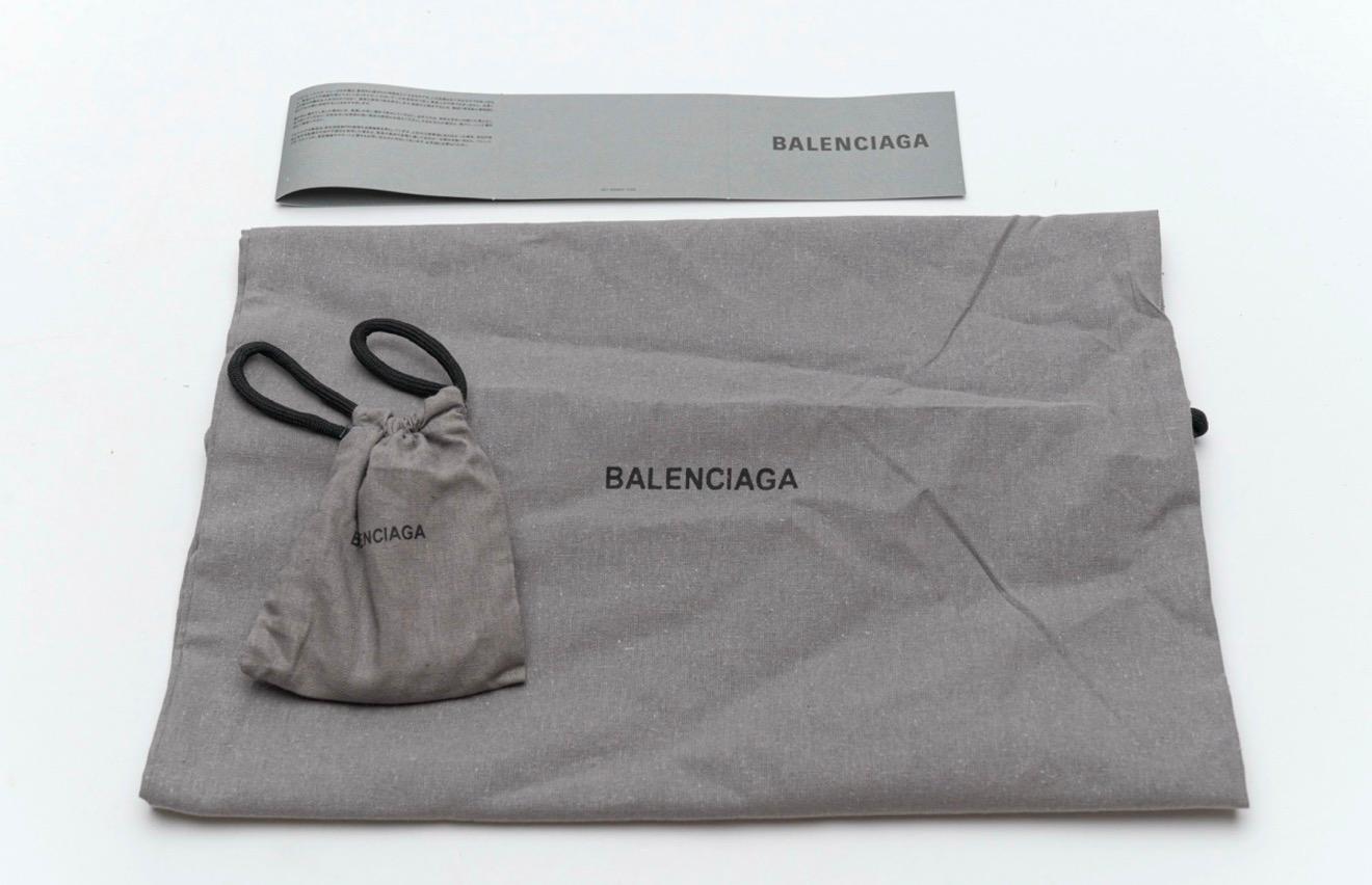 Balenciaga track