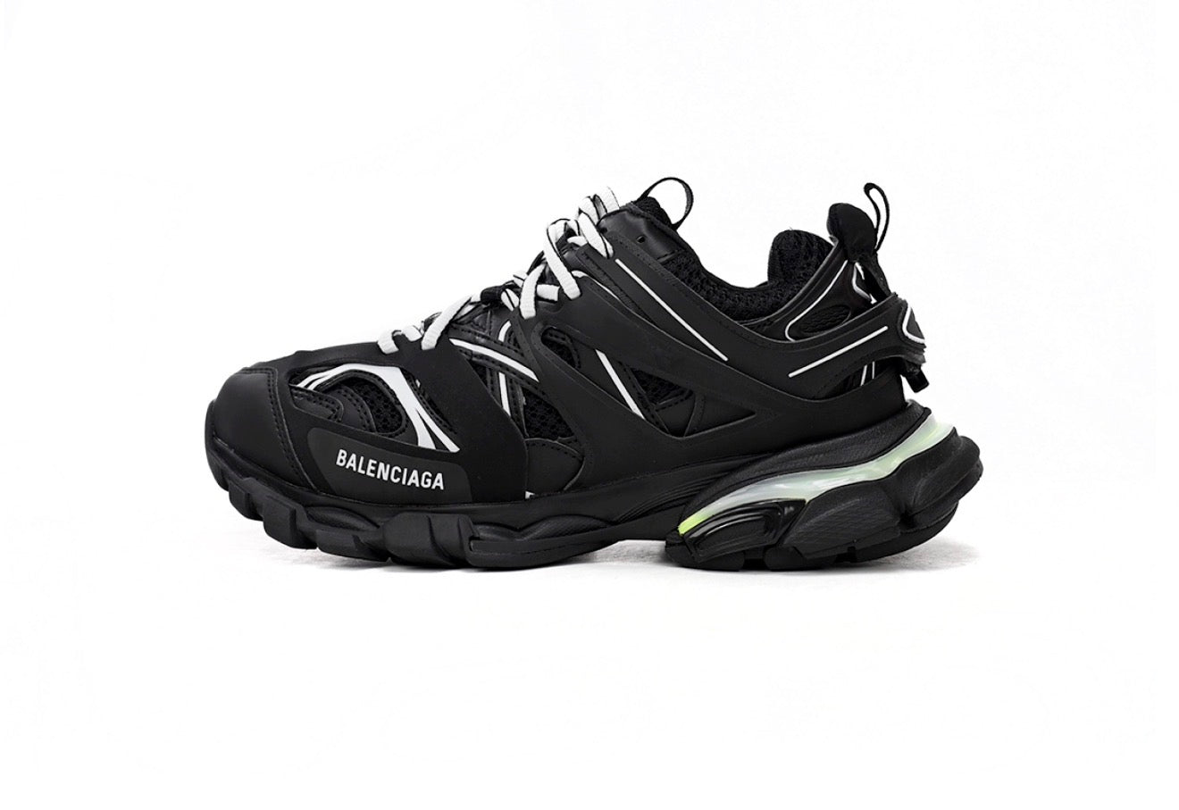 Balenciaga black and white