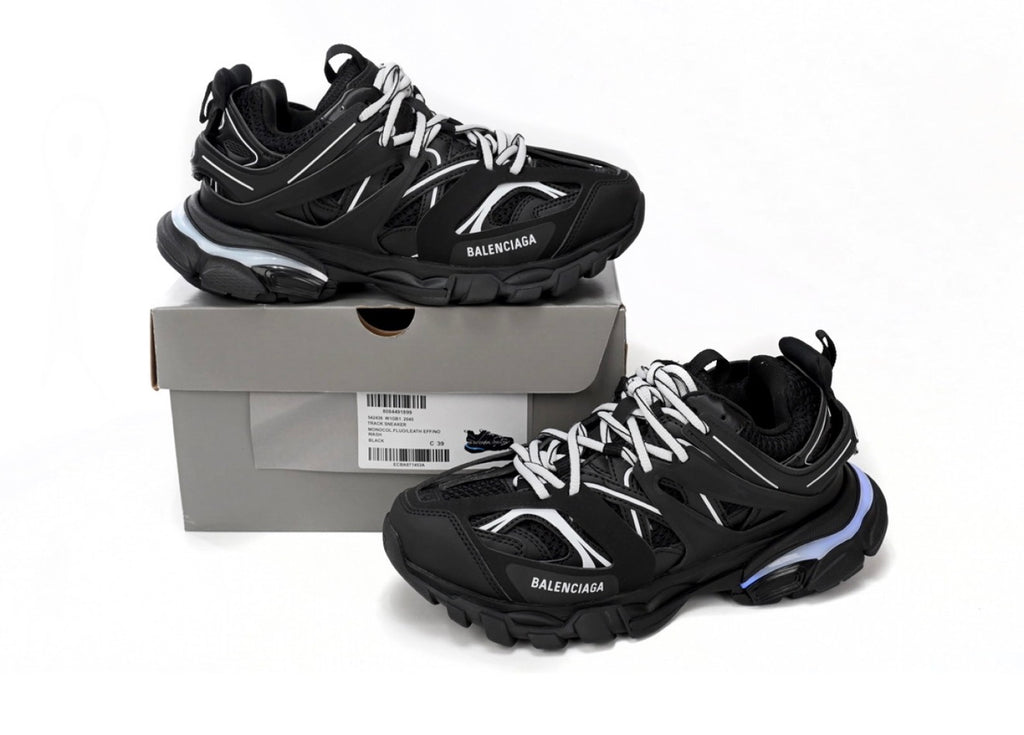 Balenciaga black and white